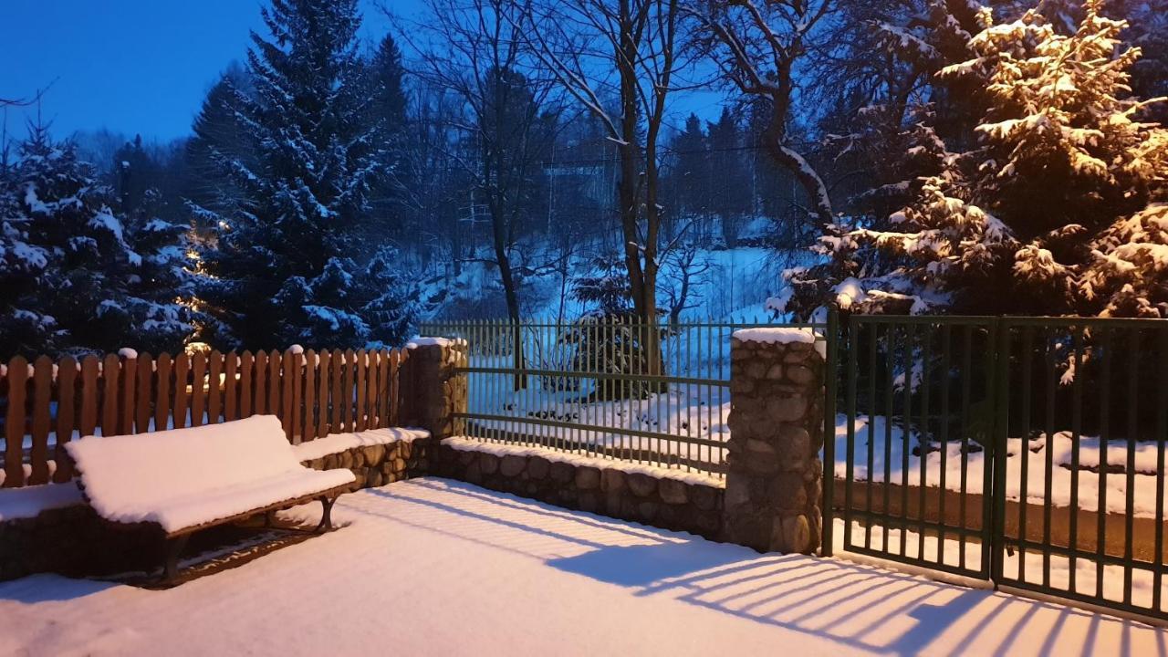 Osrodek Wczasowy Zielona Gospoda เซอเชียกา ภายนอก รูปภาพ